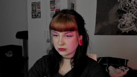 Snapshot of toriayun0 chatting on 12/05/24, 11:18 your personal gothic girl check it online show from 12/05/24, 11:18