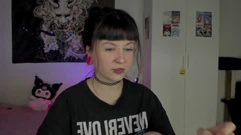 Snapshot of toriayun0 chatting on 01/20/25, 09:32 your personal gothic girl check it online show from 01/20/25, 09:32