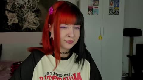 Snapshot of toriayun0 chatting on 02/23/25, 10:09 your personal gothic girl check it online show from 02/23/25, 10:09