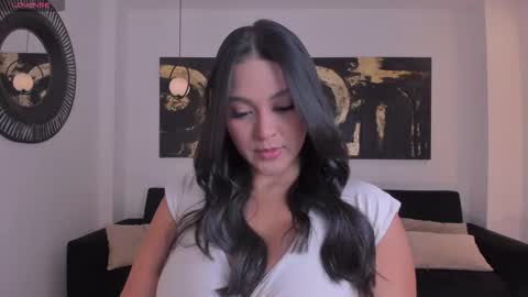 Tori Cross online show from 10/30/25, 01:23