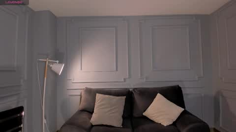 Tori Cross online show from 12/01/25, 12:37