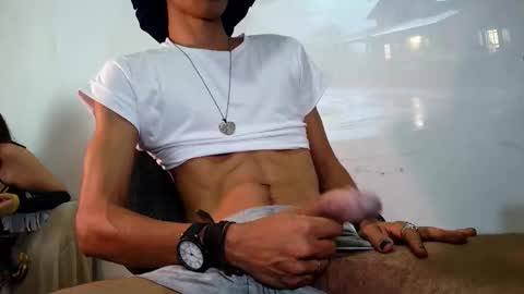 Enzo Moretti online show from 11/16/25, 12:38