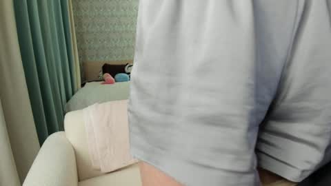 Snapshot of torinova chatting on 12/29/24, 02:49 online show from 12/29/24, 02:49