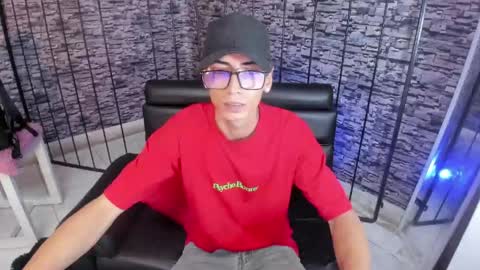 torn_boy online show from 05/28/26, 11:24