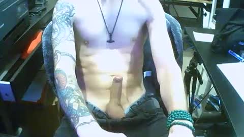 Tornado2156 online show from 02/28/25, 07:03