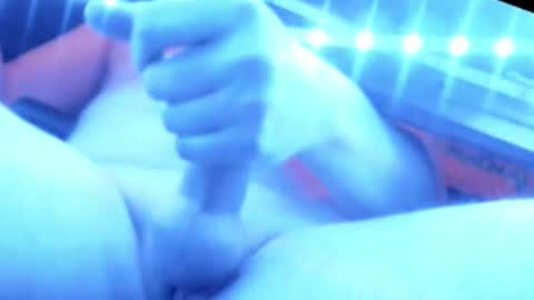 Snapshot of tornne chatting on 03/29/26, 10:43 tornne online show from 03/29/26, 10:43