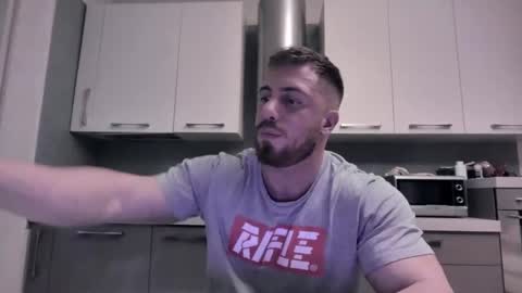 Snapshot of toro_arrapato chatting on 01/06/25, 02:03 toro_arrapato online show from 01/06/25, 02:03