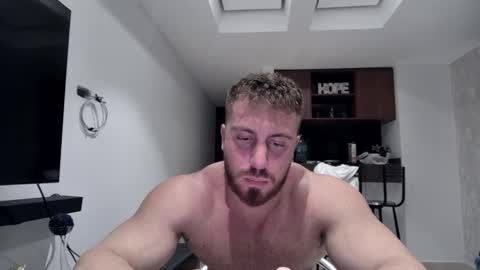 Snapshot of toro_arrapato chatting on 02/19/25, 05:05 toro_arrapato online show from 02/19/25, 05:05