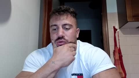 Snapshot of toro_arrapato chatting on 09/23/25, 03:15 toro_arrapato online show from 09/23/25, 03:15