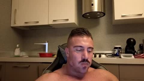 Snapshot of toro_arrapato chatting on 10/26/25, 06:58 toro_arrapato online show from 10/26/25, 06:58