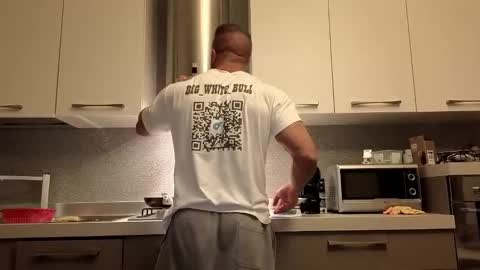 Snapshot of toro_arrapato chatting on 12/03/25, 05:00 toro_arrapato online show from 12/03/25, 05:00