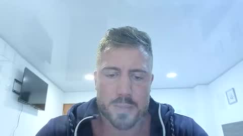 Snapshot of toro_arrapato chatting on 04/10/26, 10:14 toro_arrapato online show from 04/10/26, 10:14