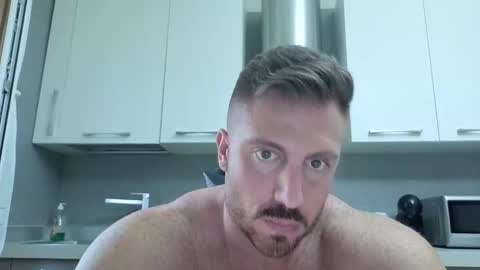 toro_arrapato online show from 06/08/26, 01:00