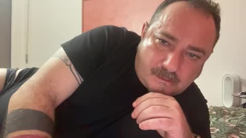 Snapshot of torofermo705033 chatting on 10/31/25, 02:34 torofermo705033 online show from 10/31/25, 02:34