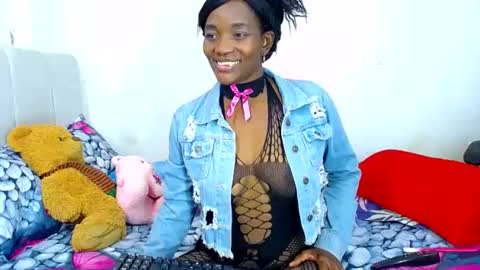 Snapshot of tory_montannaxx chatting on 07/06/26, 02:19 tory_montannaxx online show from 07/06/26, 02:19