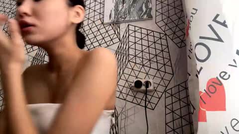 Julia online show from 12/20/25, 07:37