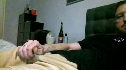Snapshot of tosdoner chatting on 06/08/26, 05:02 tosdoner online show from 06/08/26, 05:02