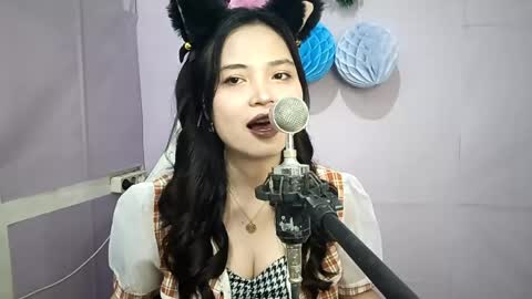 Emma online show from 05/23/26, 09:13