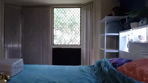 Snapshot of total_aussie_milfs chatting on 10/09/25, 11:03 Milly online show from 10/09/25, 11:03