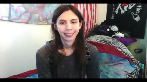 Luna online show from 01/14/25, 01:36