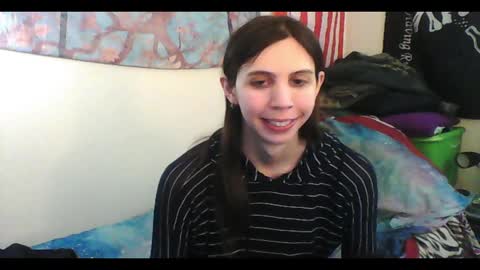 Luna online show from 01/18/25, 09:34