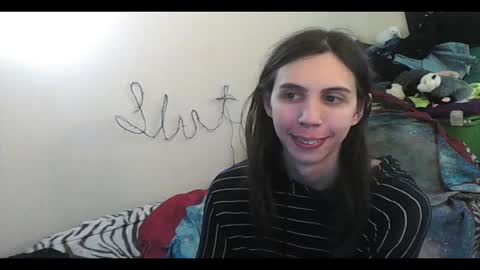 Snapshot of totalfuckingadorable chatting on 01/06/26, 04:27 Luna online show from 01/06/26, 04:27