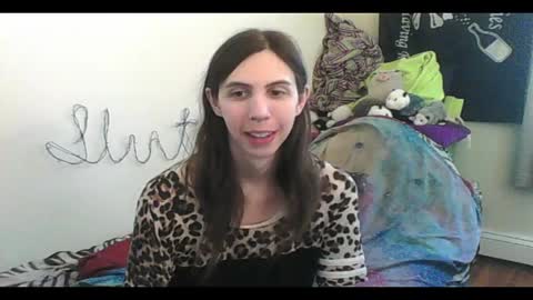 Luna online show from 05/19/26, 07:20
