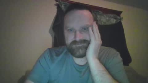 Snapshot of totalpackage2089 chatting on 04/23/26, 02:13 Big Daddy Balls online show from 04/23/26, 02:13