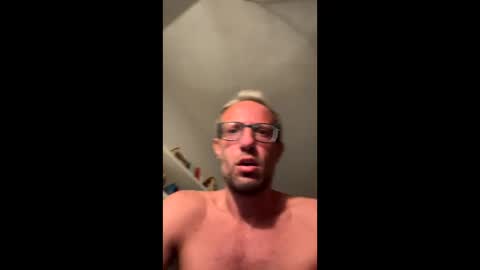 Snapshot of totalslut_82 chatting on 09/14/25, 09:47 totalslut_82 online show from 09/14/25, 09:47