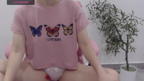 Angelina online show from 10/12/25, 07:40