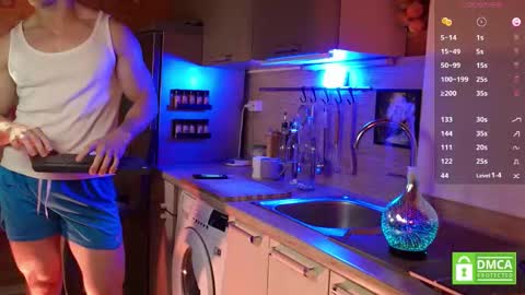 Paul online show from 11/10/25, 04:11