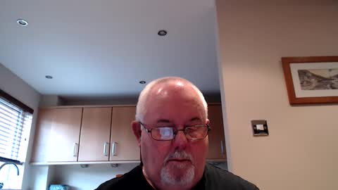 Snapshot of touchwood25 chatting on 02/18/26, 10:11 TOUCHWOOD25 online show from 02/18/26, 10:11