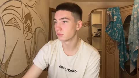 Max online show from 11/15/25, 07:10