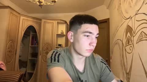 Max online show from 12/04/25, 09:12