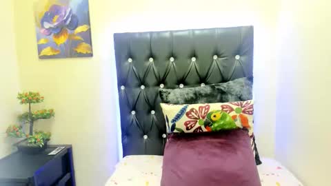 toxicfantasy4u online show from 09/24/25, 04:32