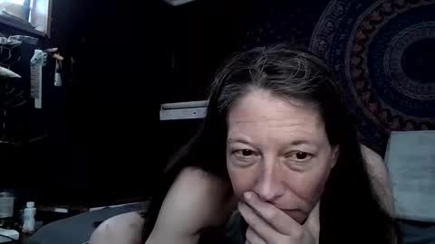 Snapshot of toxiclayne chatting on 04/02/26, 02:58 toxiclayne online show from 04/02/26, 02:58