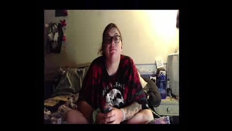 Toxiclove1311 online show from 09/29/25, 12:05