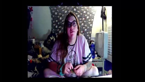 Toxiclove1311 online show from 10/20/25, 10:54