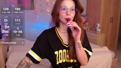 toxkiss online show from 11/05/25, 05:29