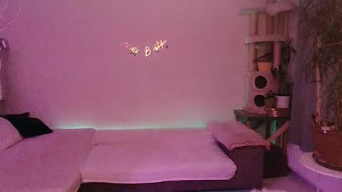 Patrizia online show from 09/22/25, 02:24