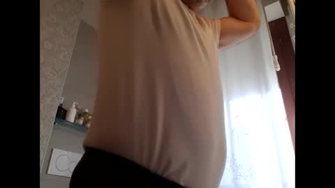 tra649167 online show from 12/03/25, 01:31