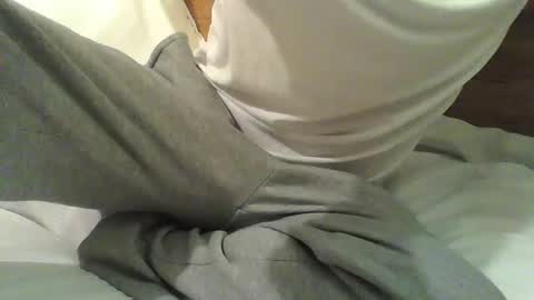 Snapshot of trackielad21 chatting on 02/24/25, 07:44 trackielad online show from 02/24/25, 07:44