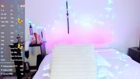 Snapshot of tracy_lambo chatting on 11/13/25, 04:55 tracy online show from 11/13/25, 04:55