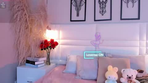 Tracy  online show from 03/11/26, 01:06