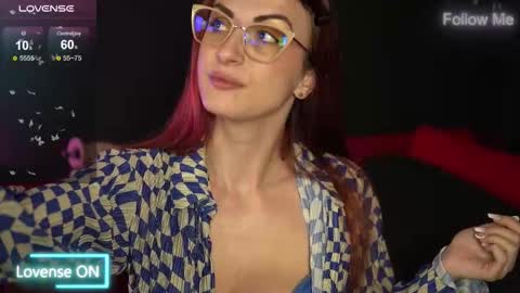 Tracy online show from 10/22/25, 07:02