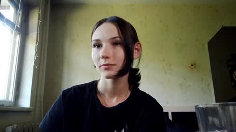 Mira online show from 06/15/26, 07:54