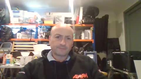 tradiedan2023 online show from 12/01/25, 01:21