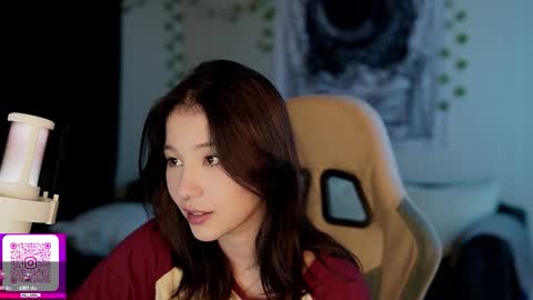 Ariana and Erik online show from 09/22/25, 04:09