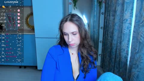Snapshot of traneba chatting on 01/16/25, 08:43 Kate online show from 01/16/25, 08:43