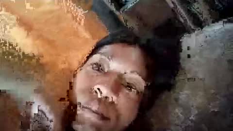 Valletta online show from 12/17/25, 03:45